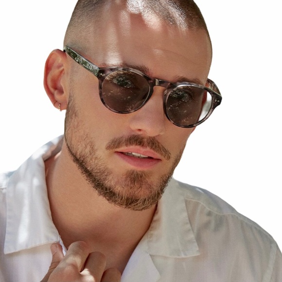 DIFF Cody Sunglasses Polarized Black Marble Frame Smoke Grey Lenses Unisex NWT - Picture 2 of 6